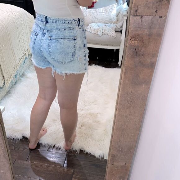 L&M acid washed distressed shorty shorts size large - Picture 7 of 12